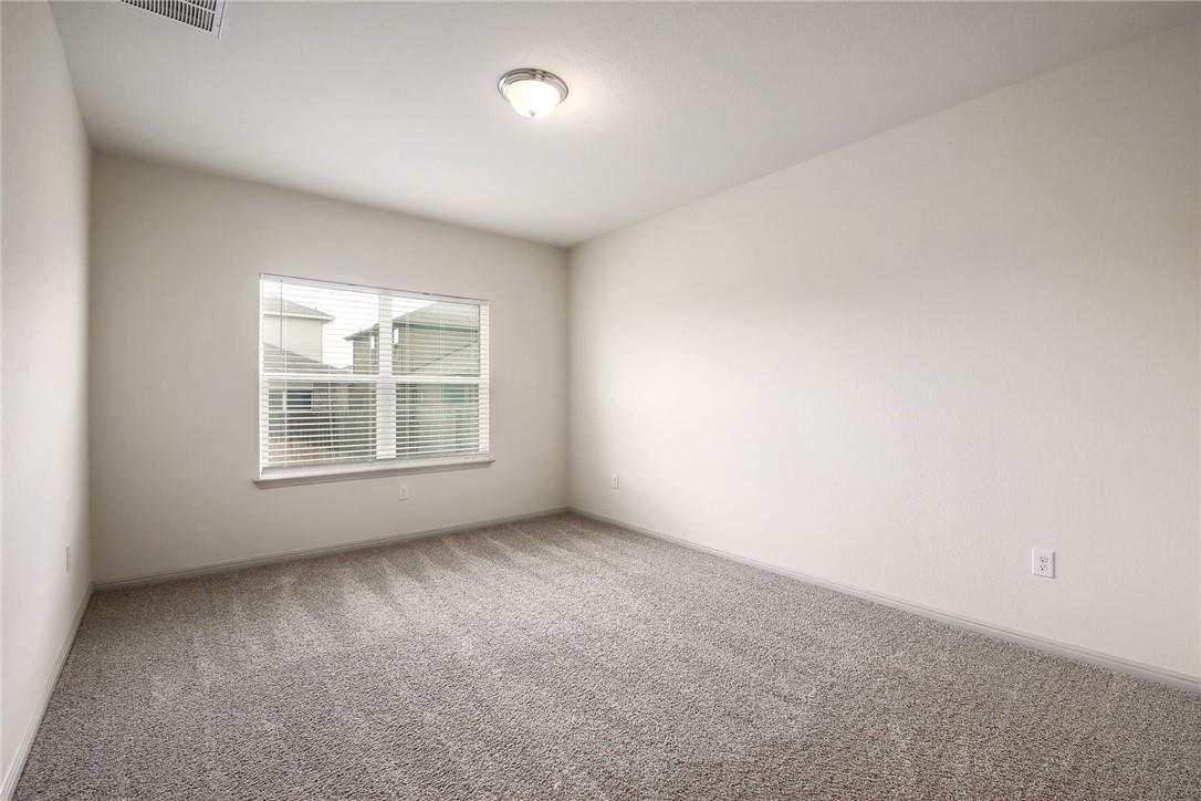 109 Kleberg Ct Property Photo 10
