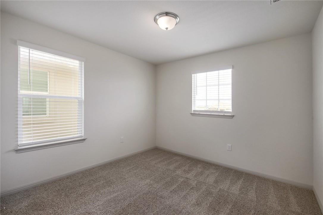 109 Kleberg Ct Property Photo 20