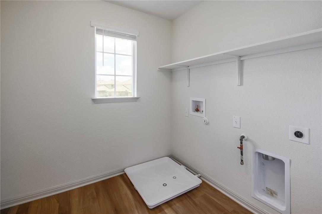 109 Kleberg Ct Property Photo 21