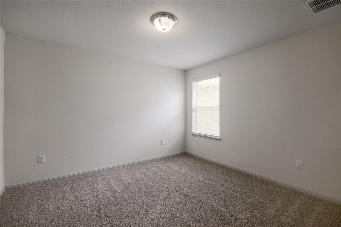 109 Kleberg Ct Property Photo 22