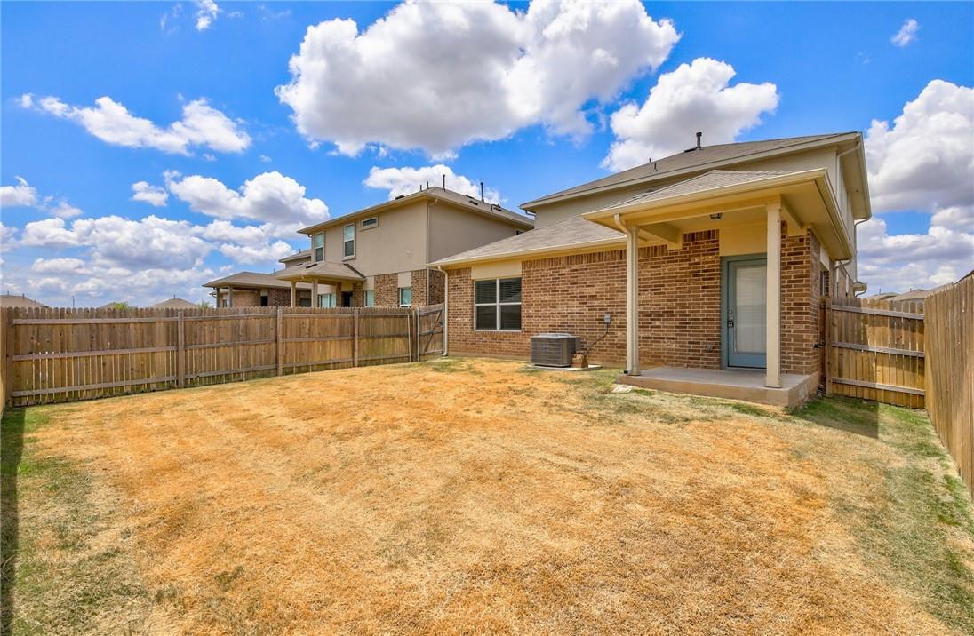 109 Kleberg Ct Property Photo 25
