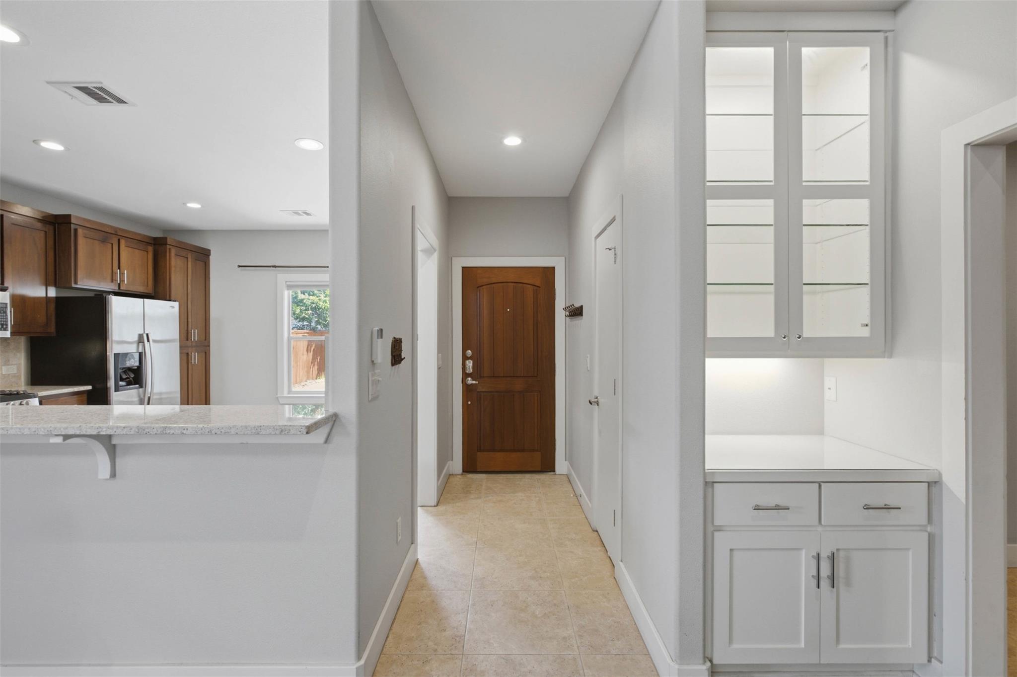 1315 W Anderson Ln #a Property Photo 6