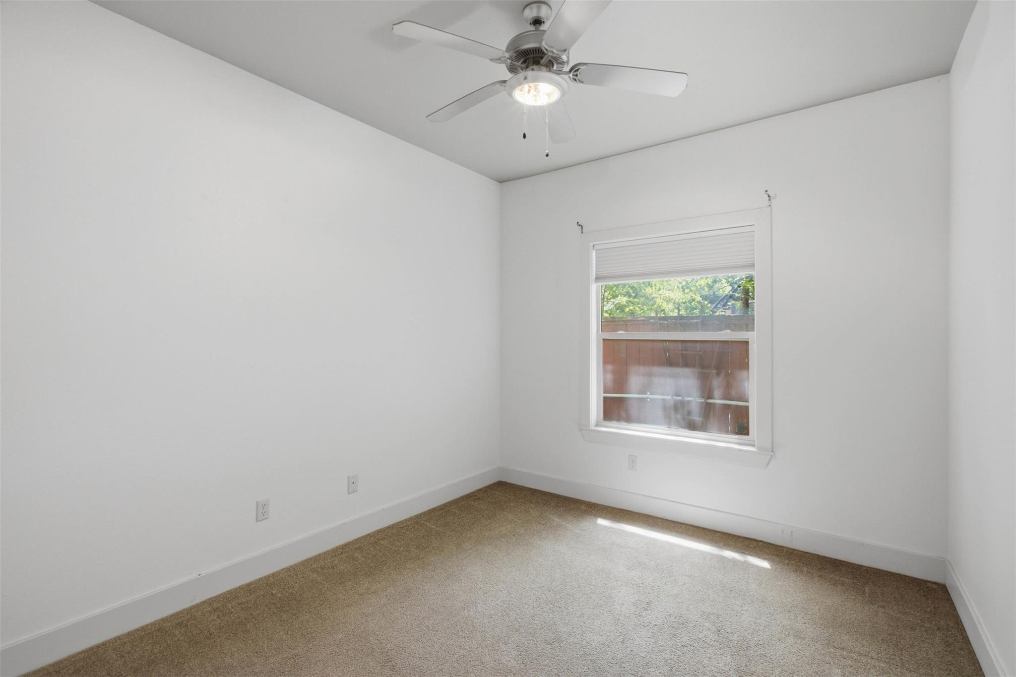 1315 W Anderson Ln #a Property Photo 25