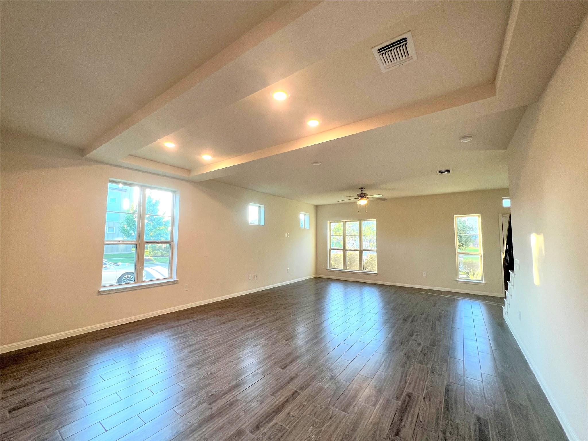 5901 Charles Merle Dr #b Property Photo 3