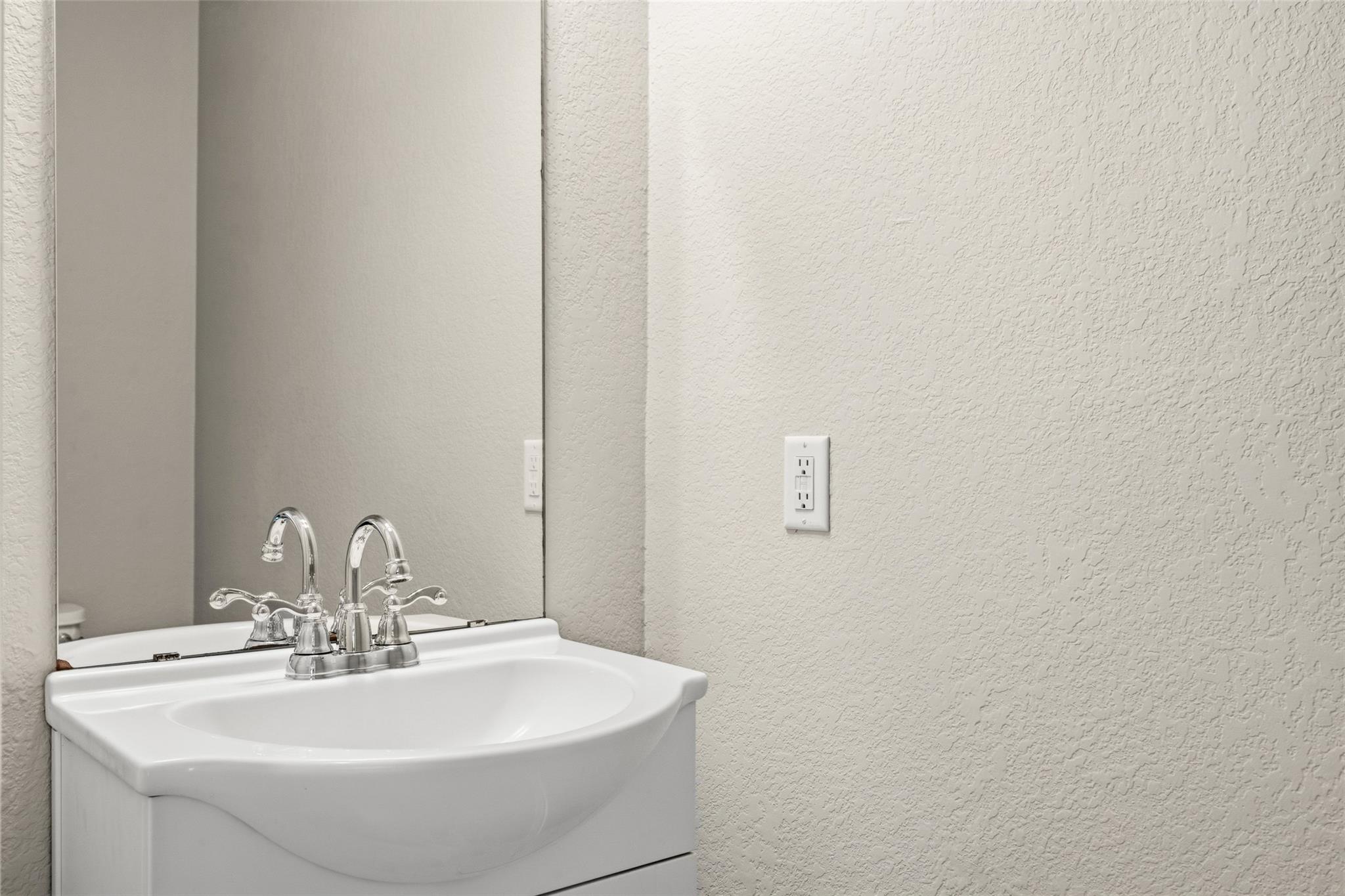 1702 Los Olivios Way Property Photo 10