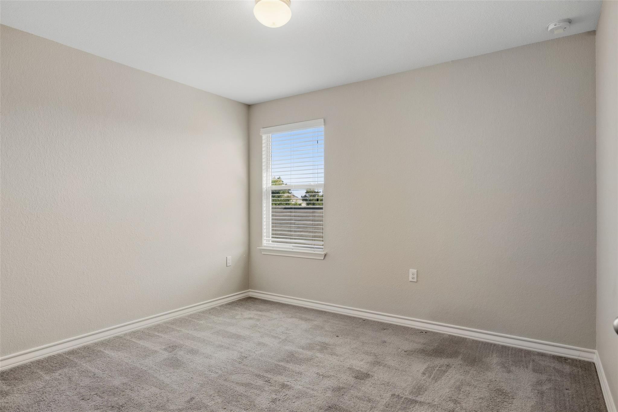 1702 Los Olivios Way Property Photo 23