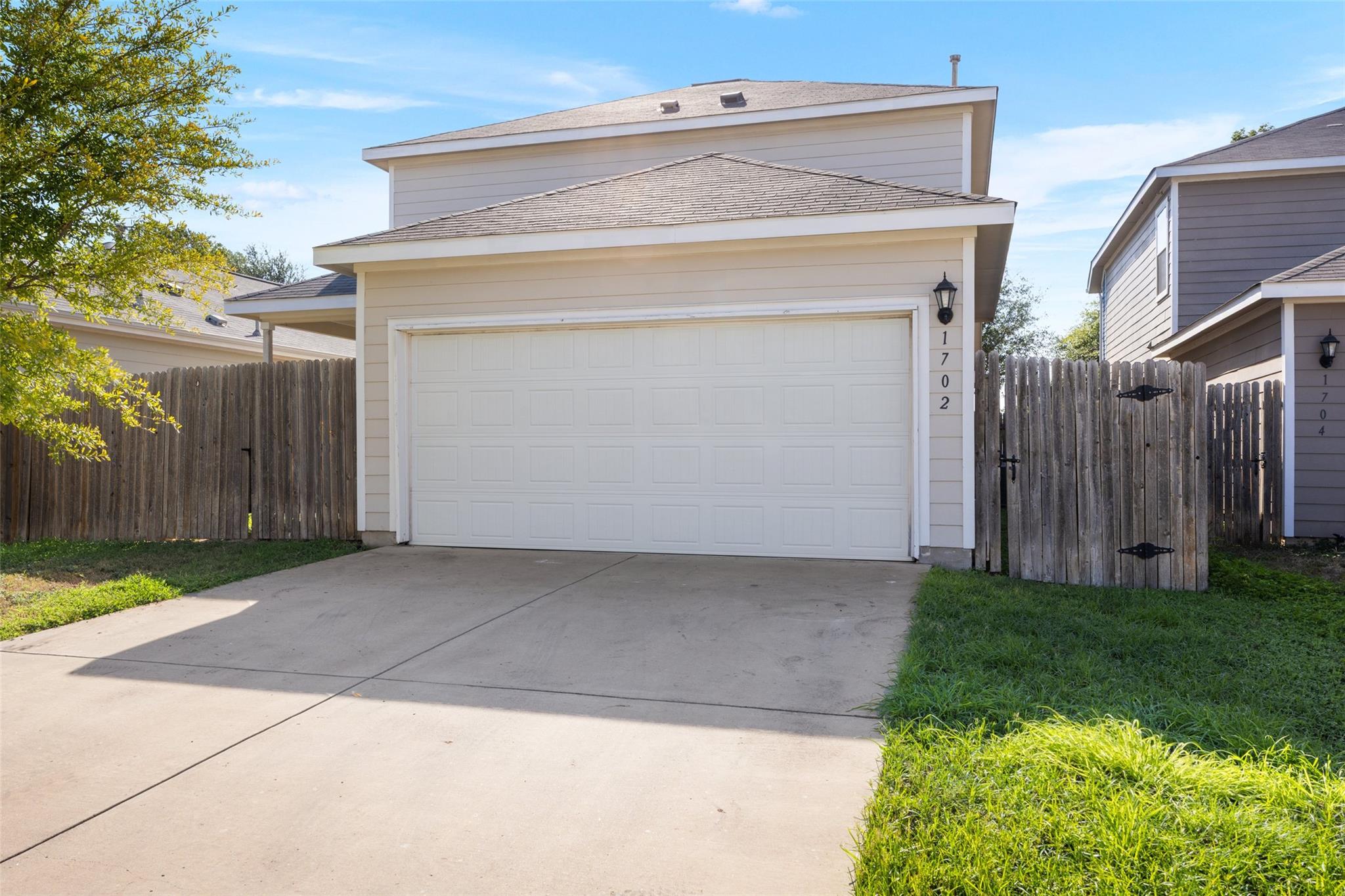 1702 Los Olivios Way Property Photo 30