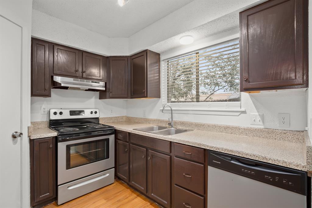 3415 Menchaca Rd #109 Property Photo 2