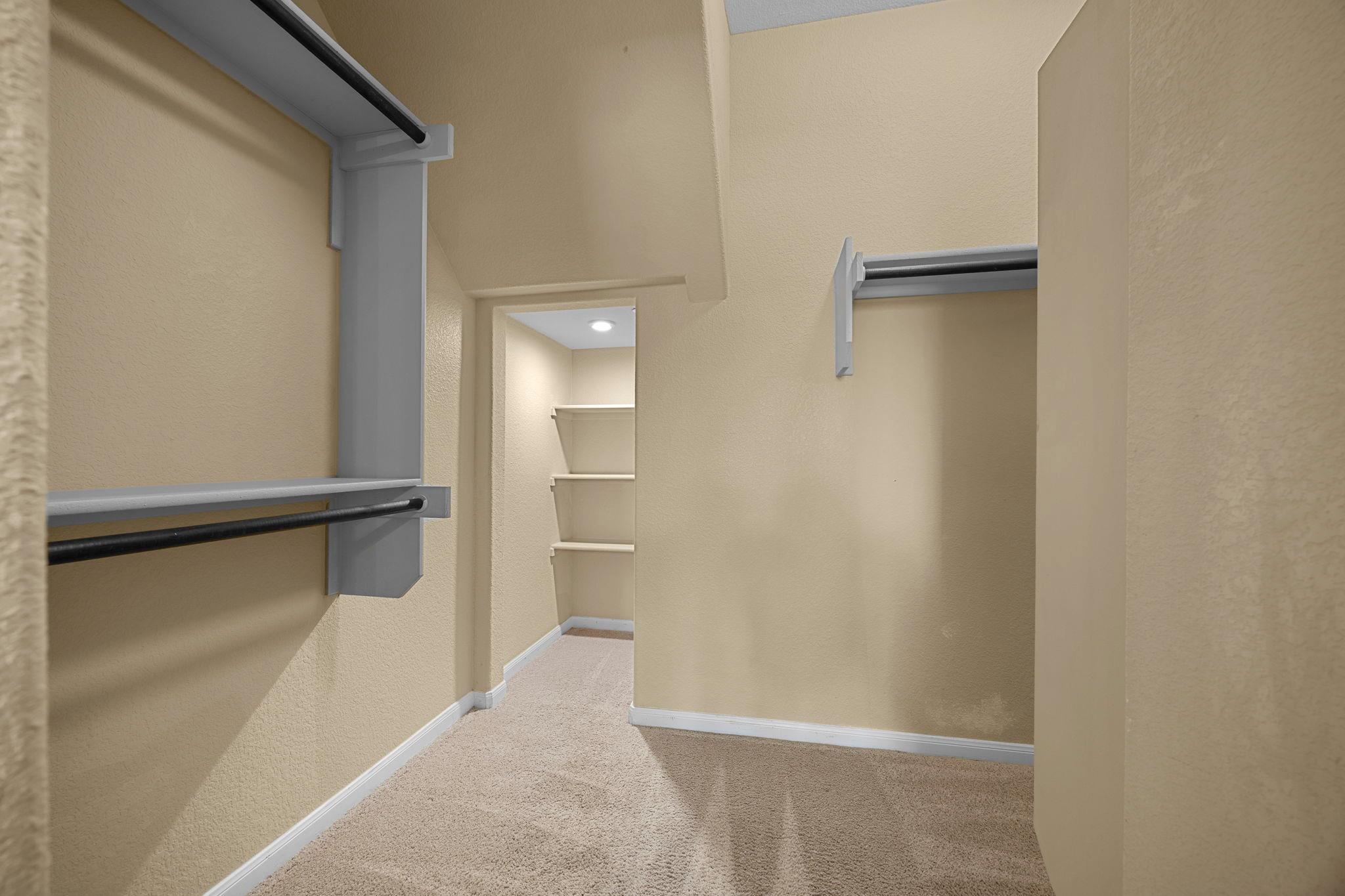 2880 Donnell Dr #101 Property Photo 17