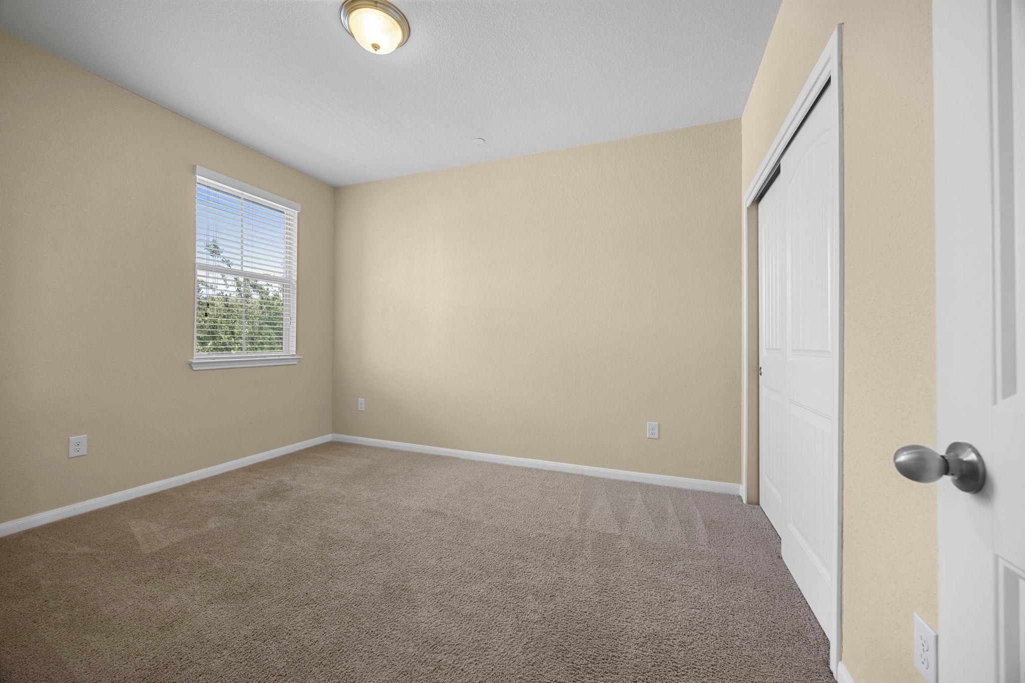 2880 Donnell Dr #101 Property Photo 25