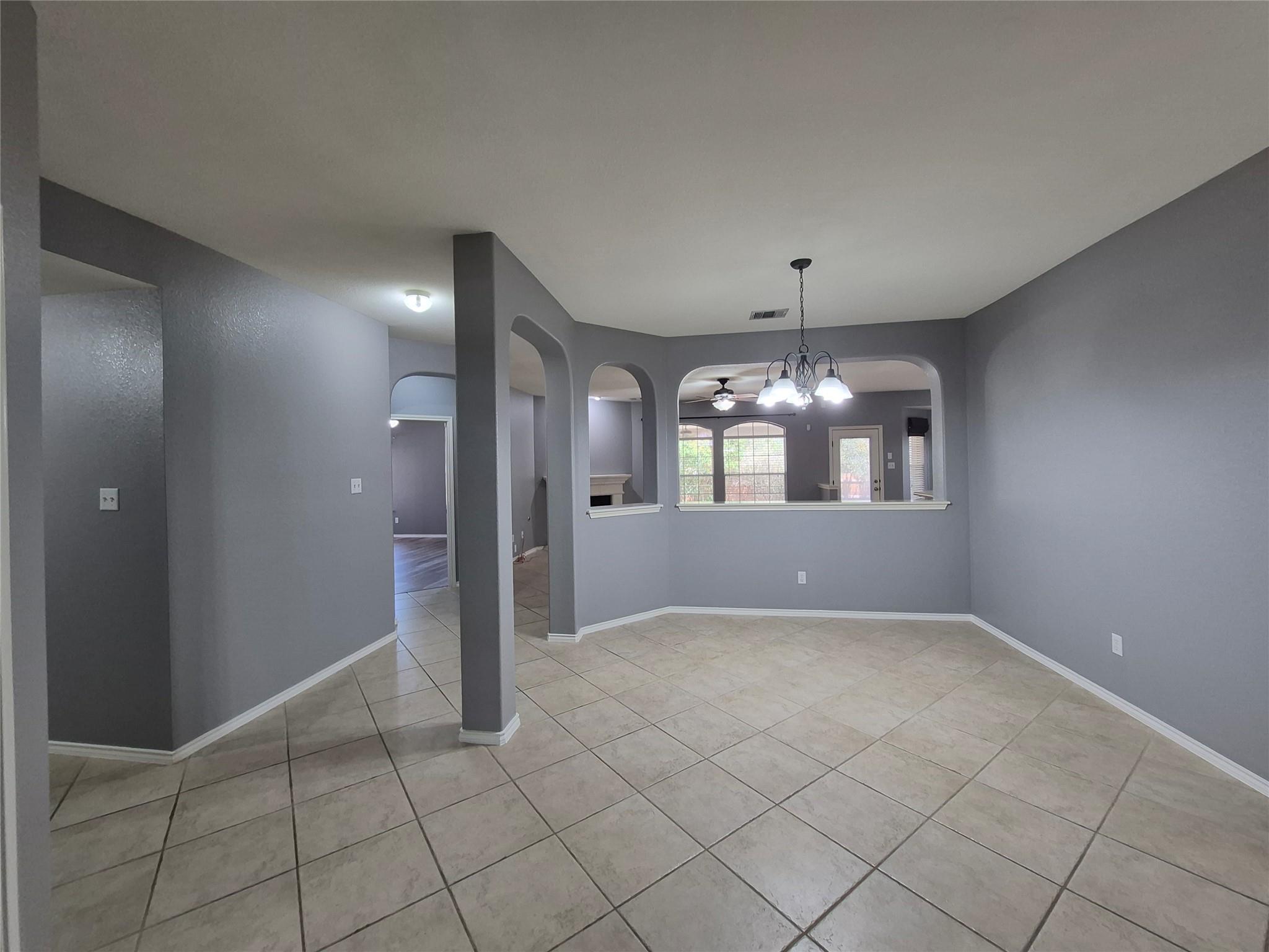 11600 Fletcher Hall Ln Property Photo 3