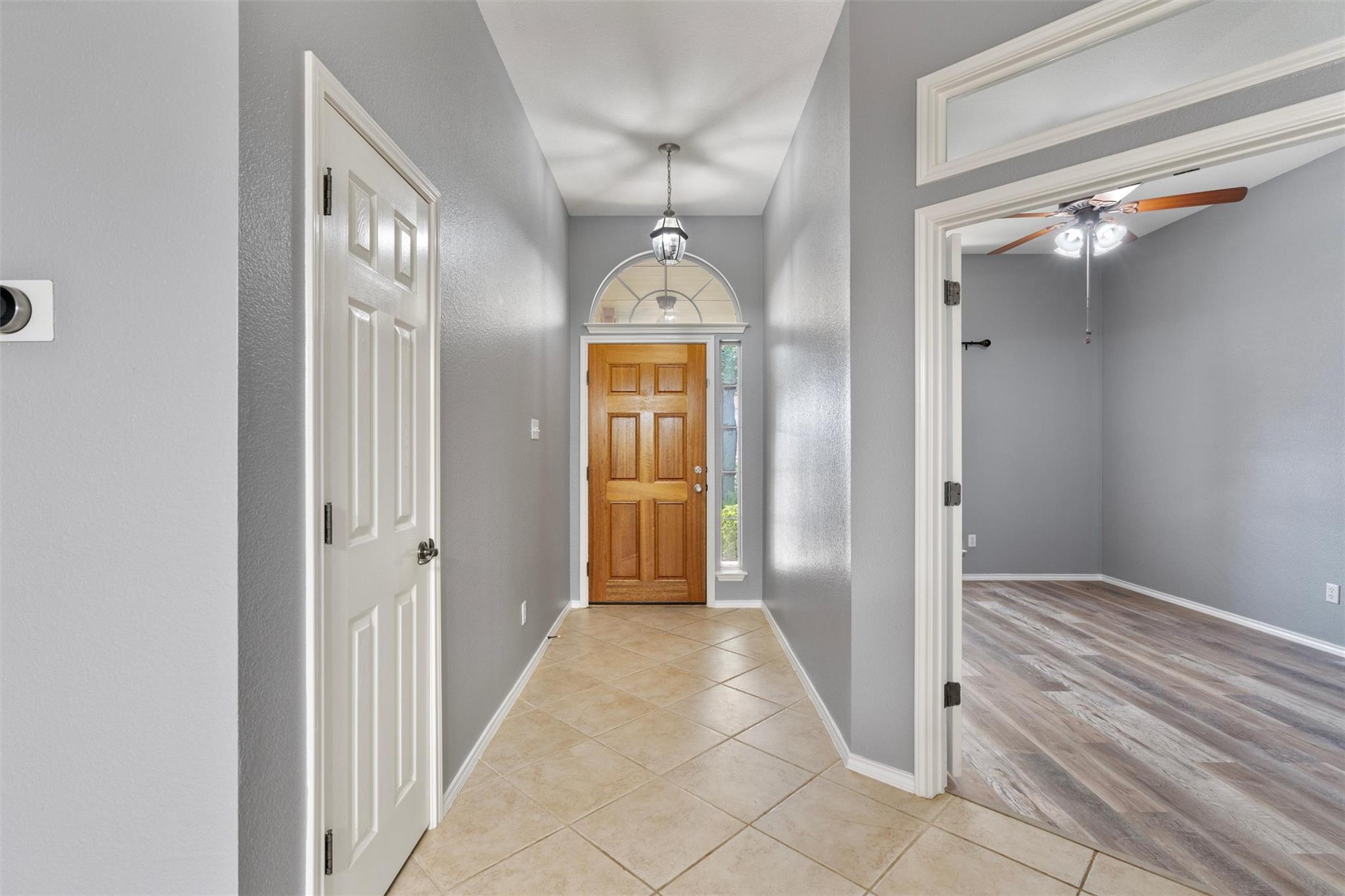 11600 Fletcher Hall Ln Property Photo 3