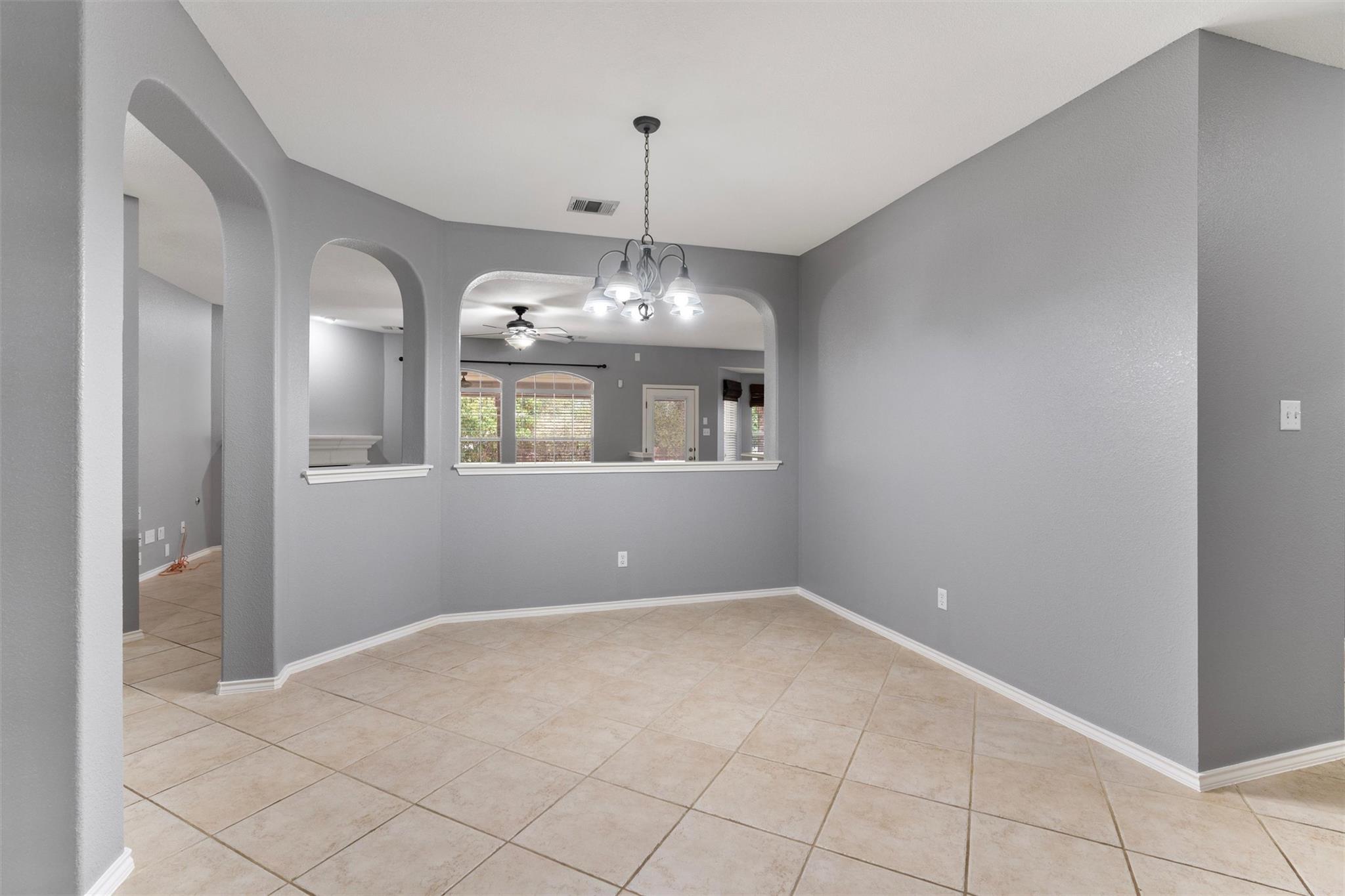 11600 Fletcher Hall Ln Property Photo 4