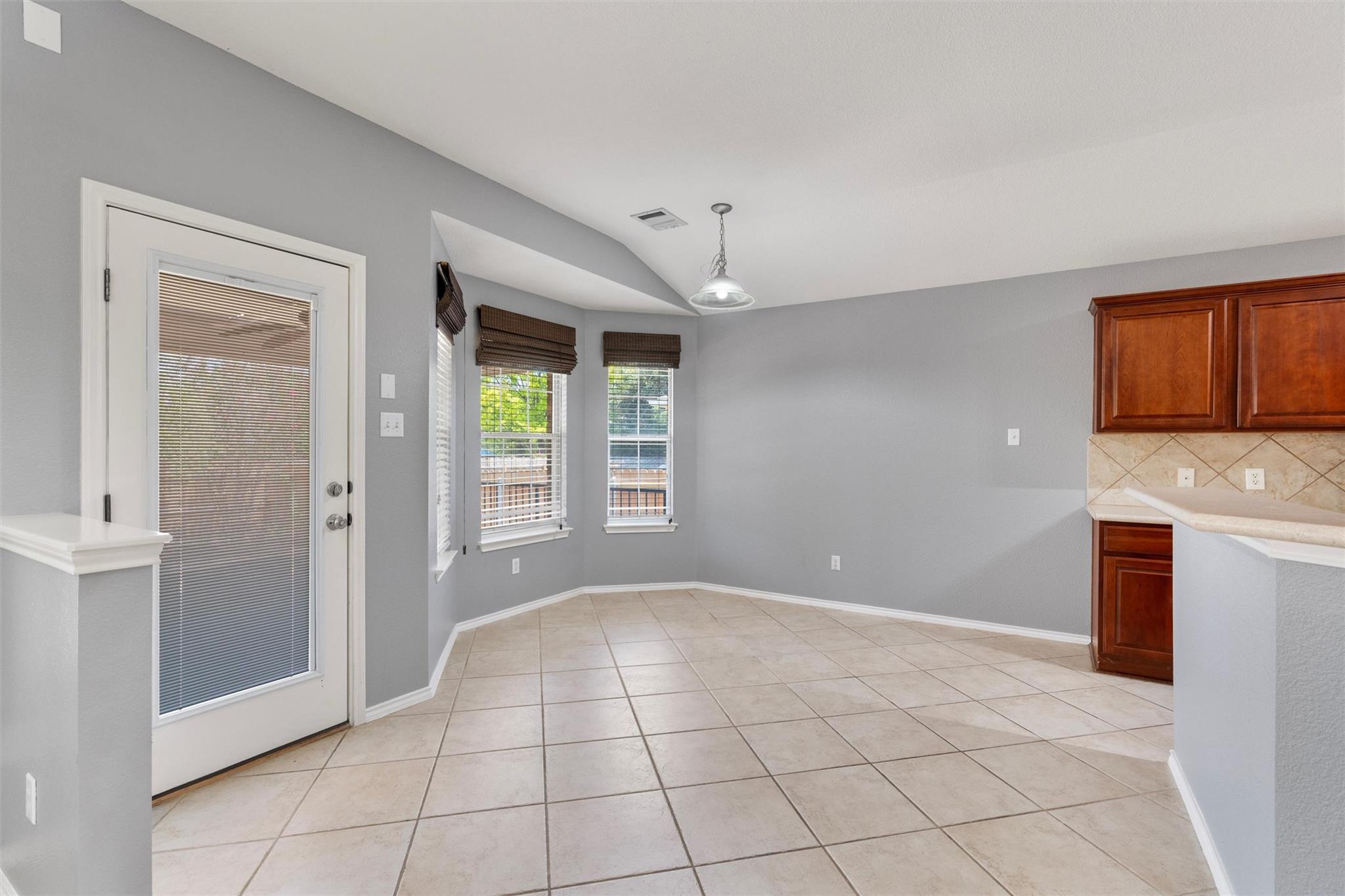 11600 Fletcher Hall Ln Property Photo 10
