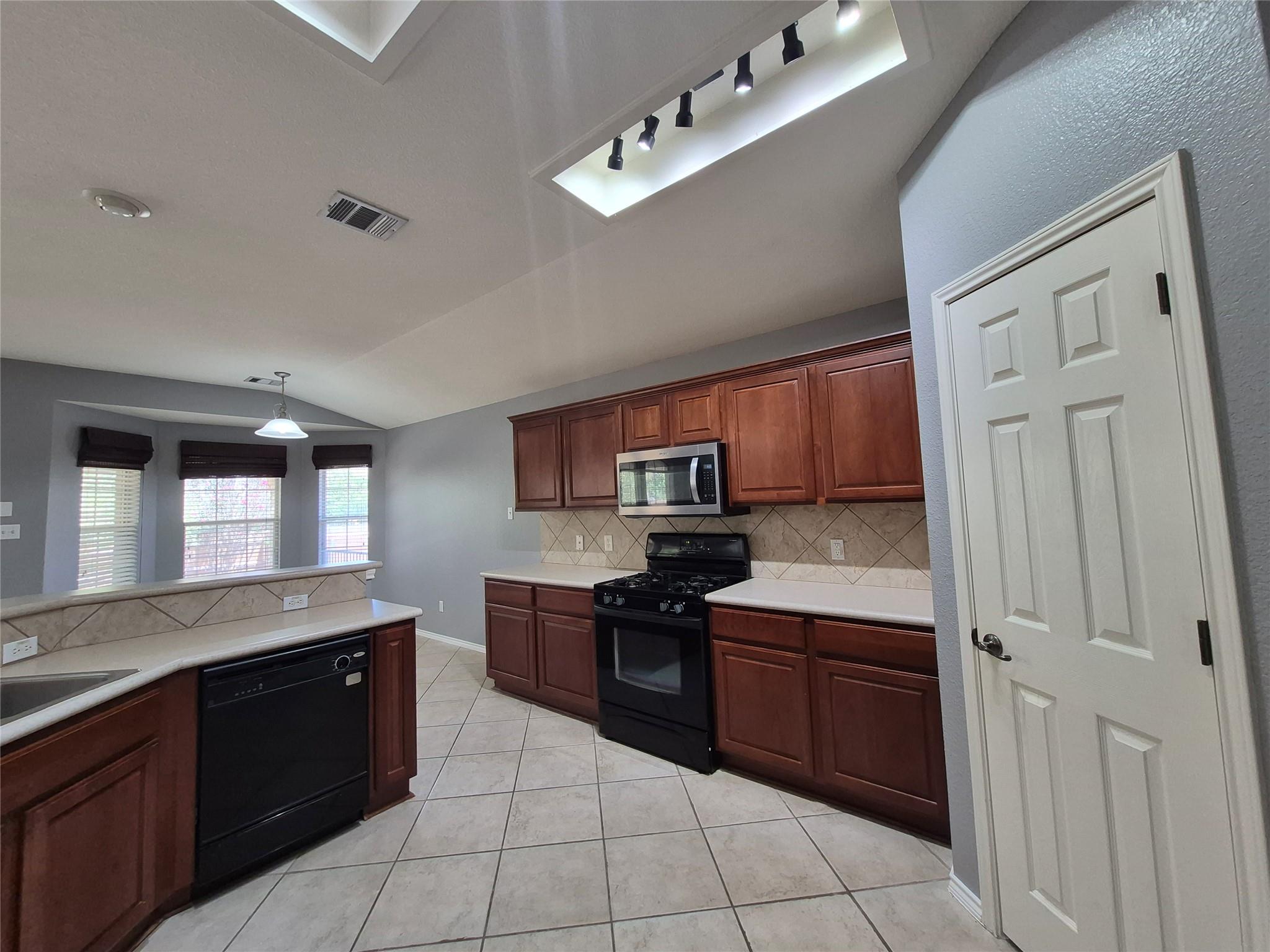 11600 Fletcher Hall Ln Property Photo 11