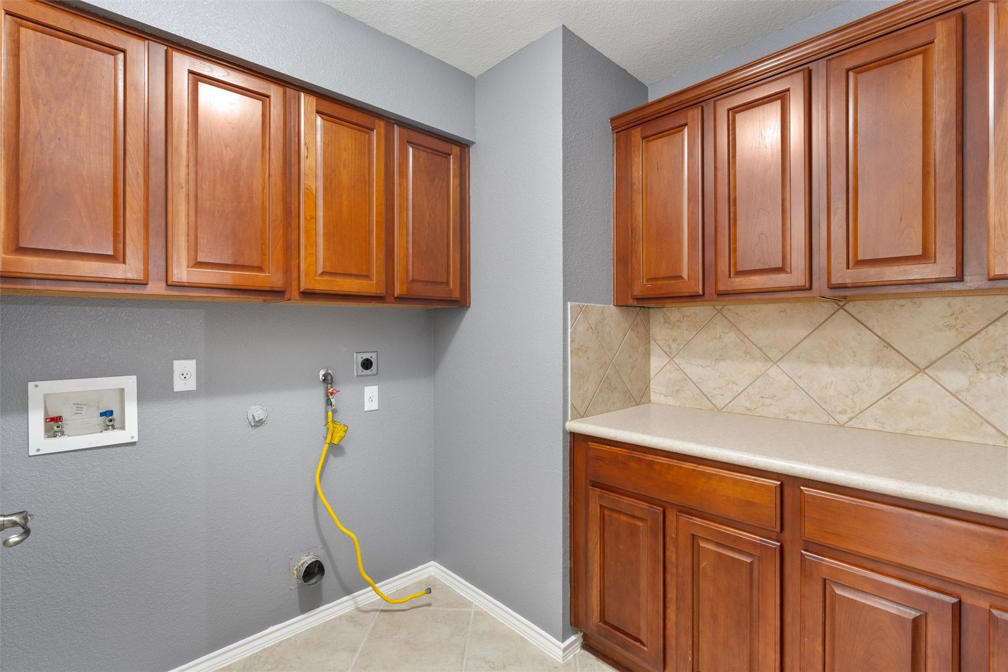 11600 Fletcher Hall Ln Property Photo 16