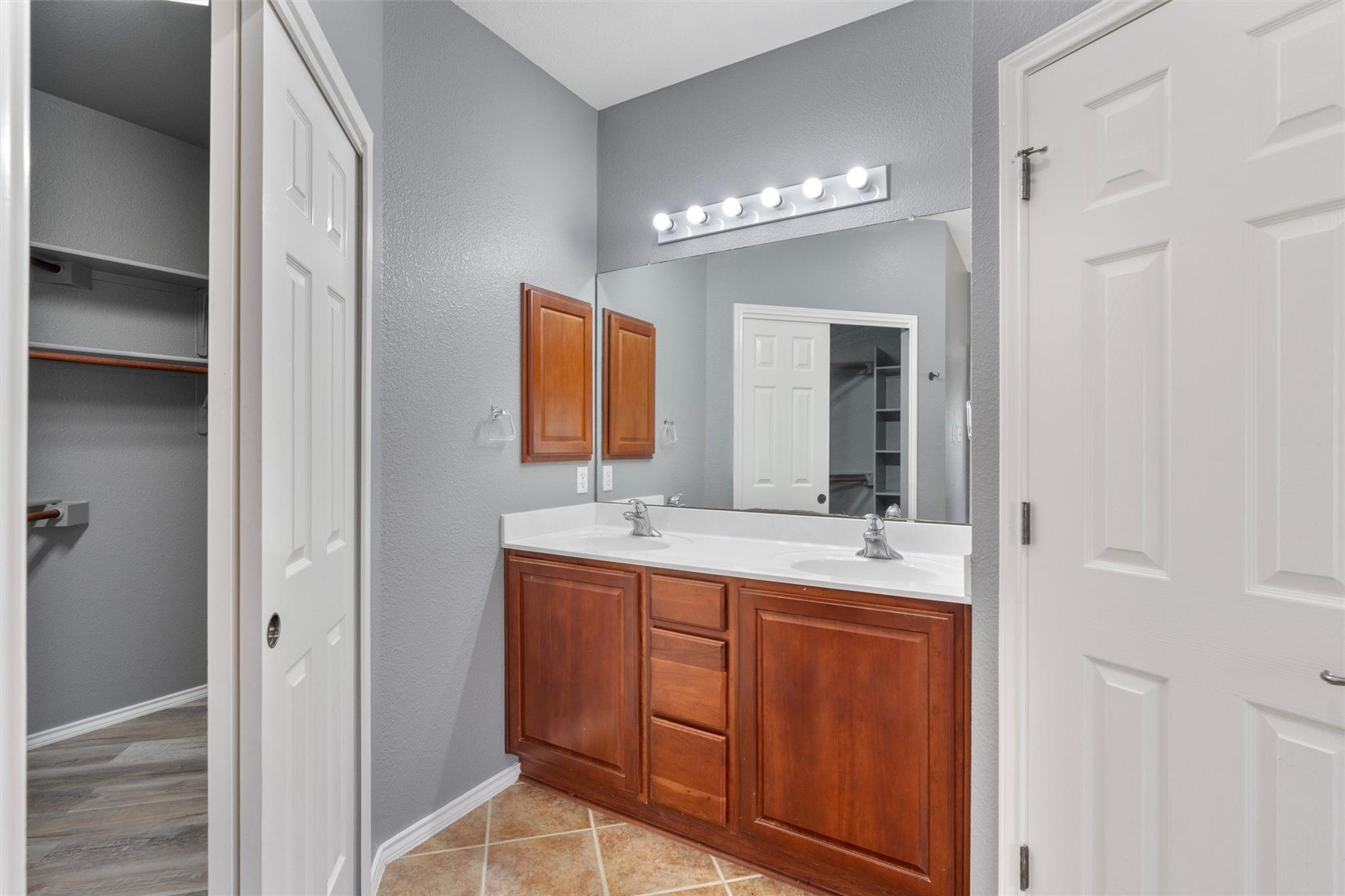 11600 Fletcher Hall Ln Property Photo 19