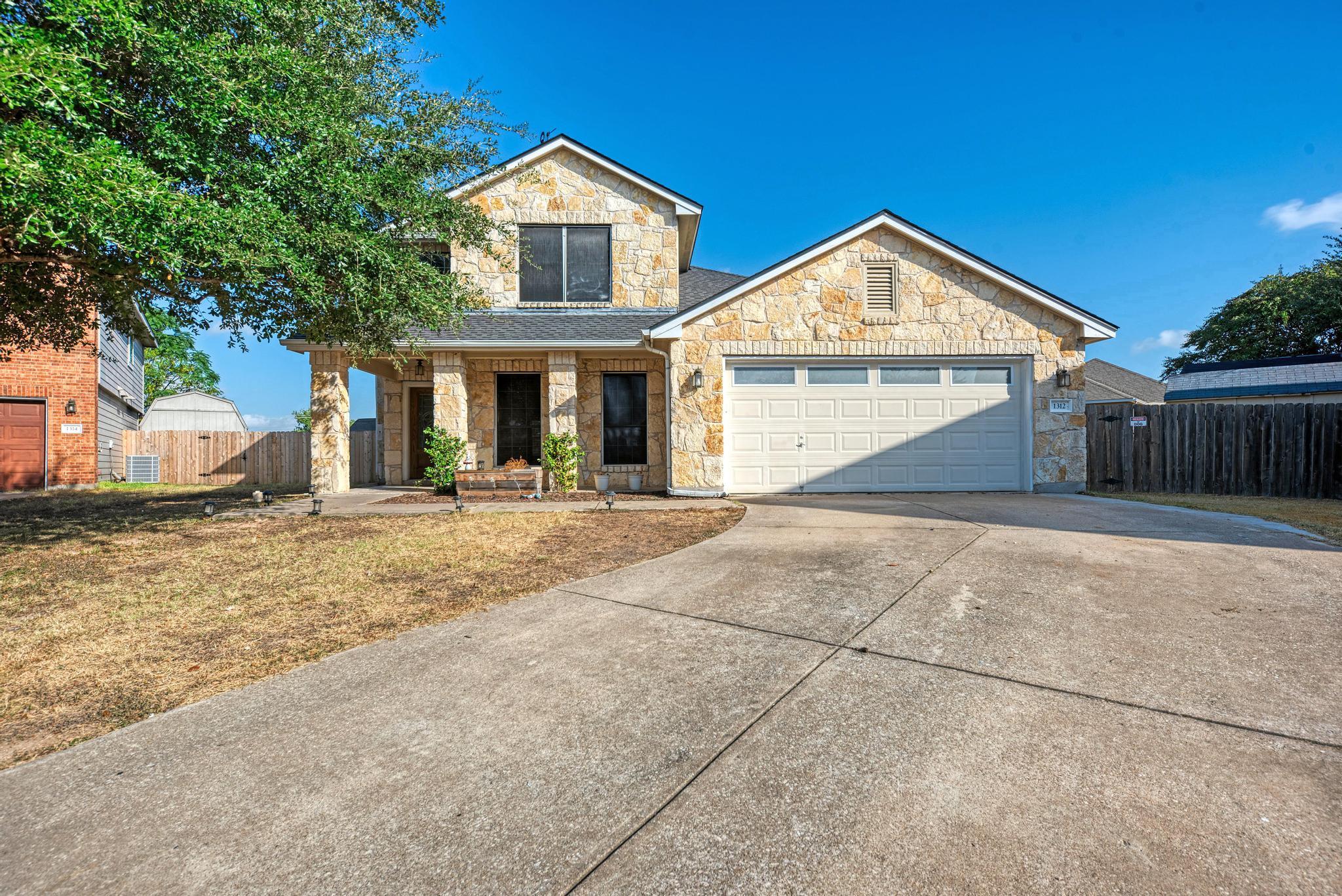 1312 Knippa Cv Property Photo 1