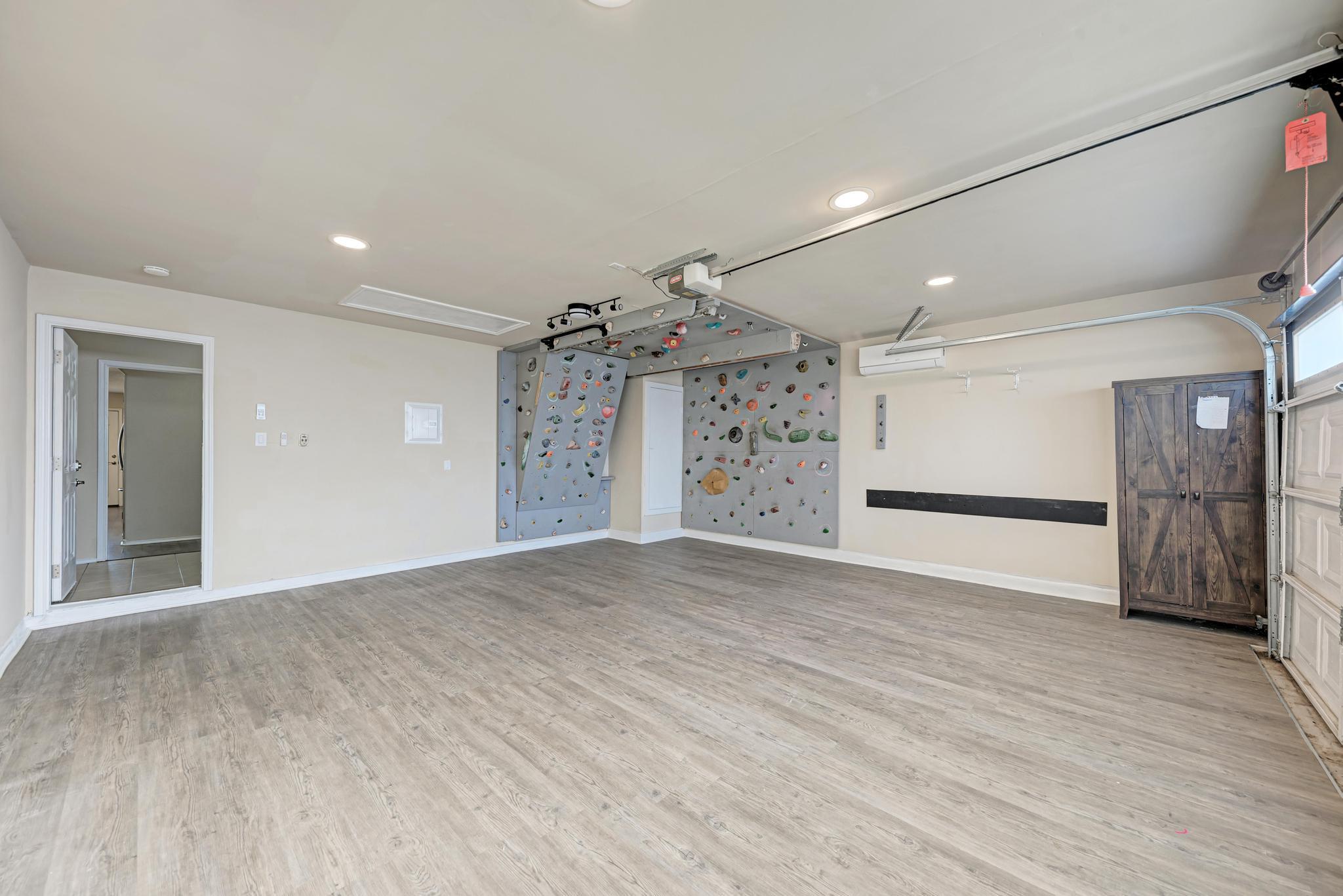 1312 Knippa Cv Property Photo 31
