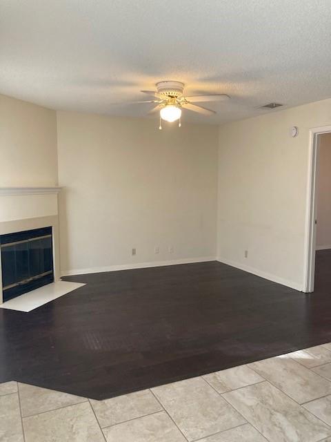 502 W 17th St #c Property Photo 2