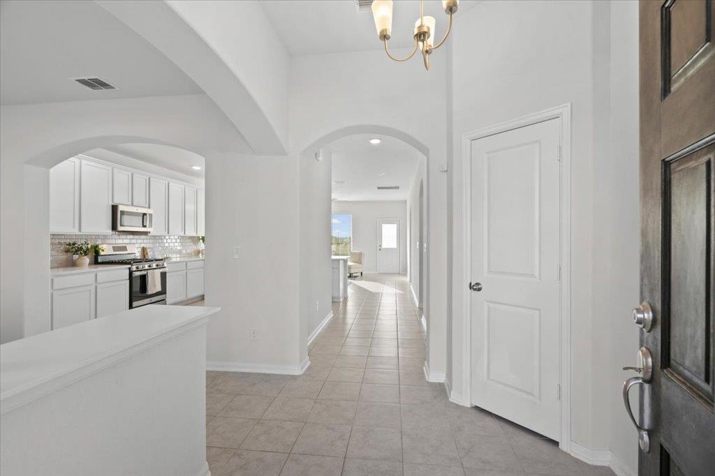 168 Ginger St Property Photo 4