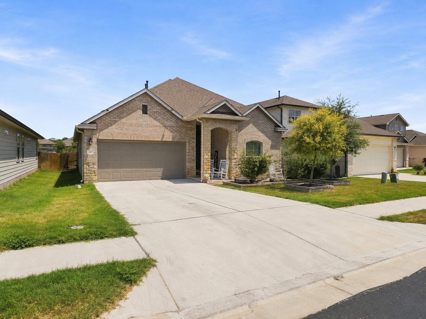 111 Rainmaker Cv Property Photo 1