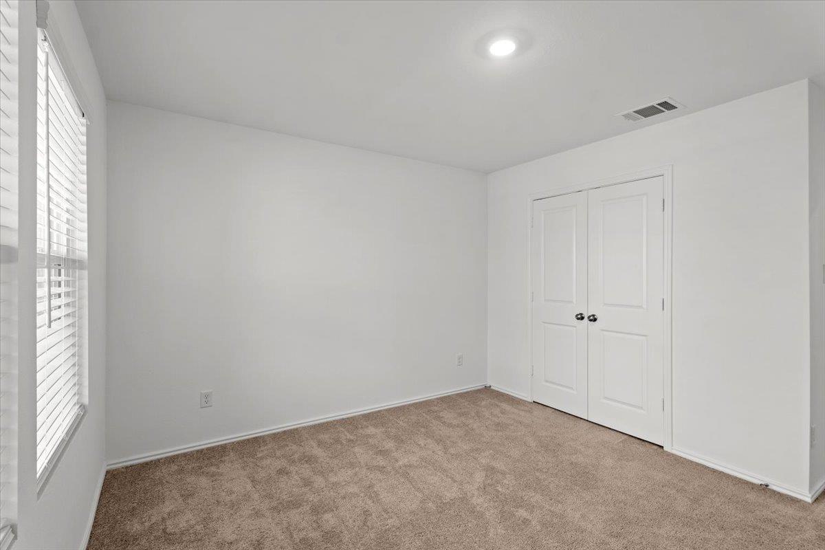 300 Jeffers None Property Photo 25