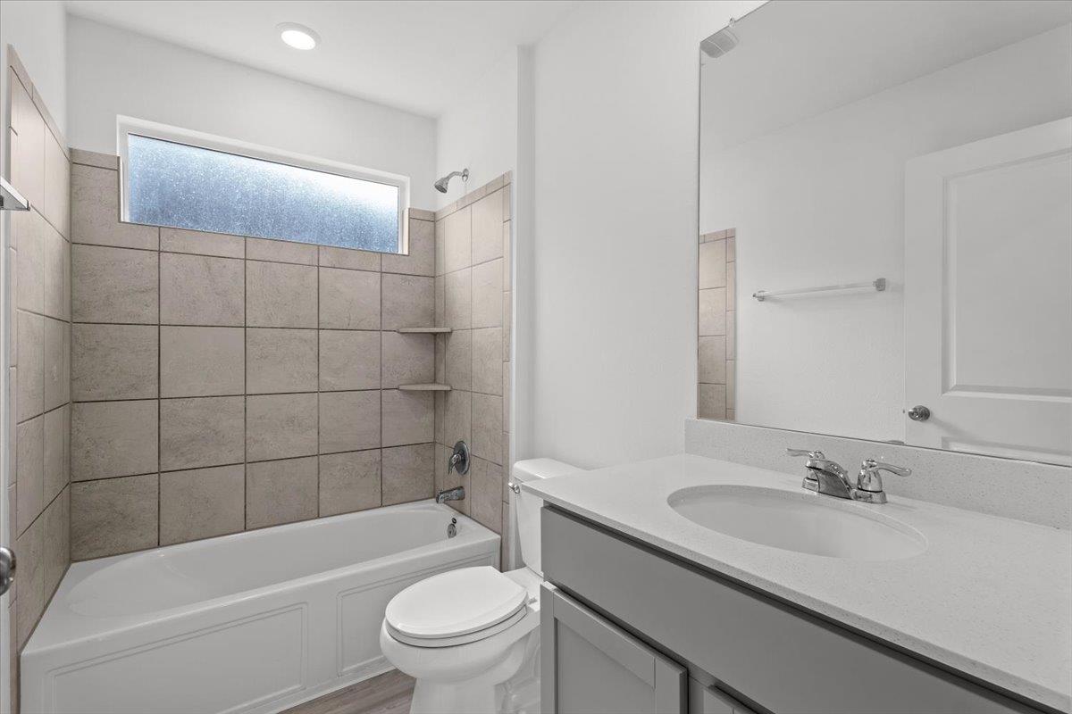 300 Jeffers None Property Photo 26
