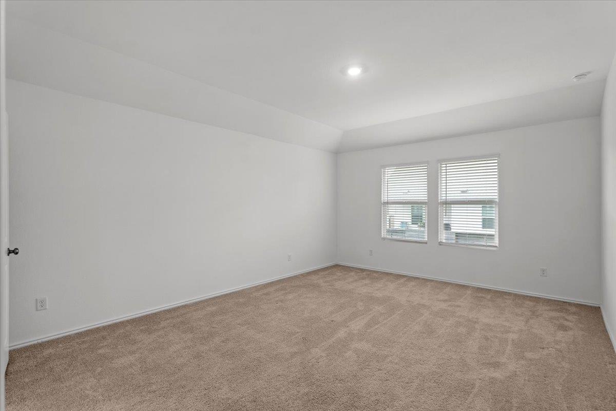 300 Jeffers None Property Photo 29