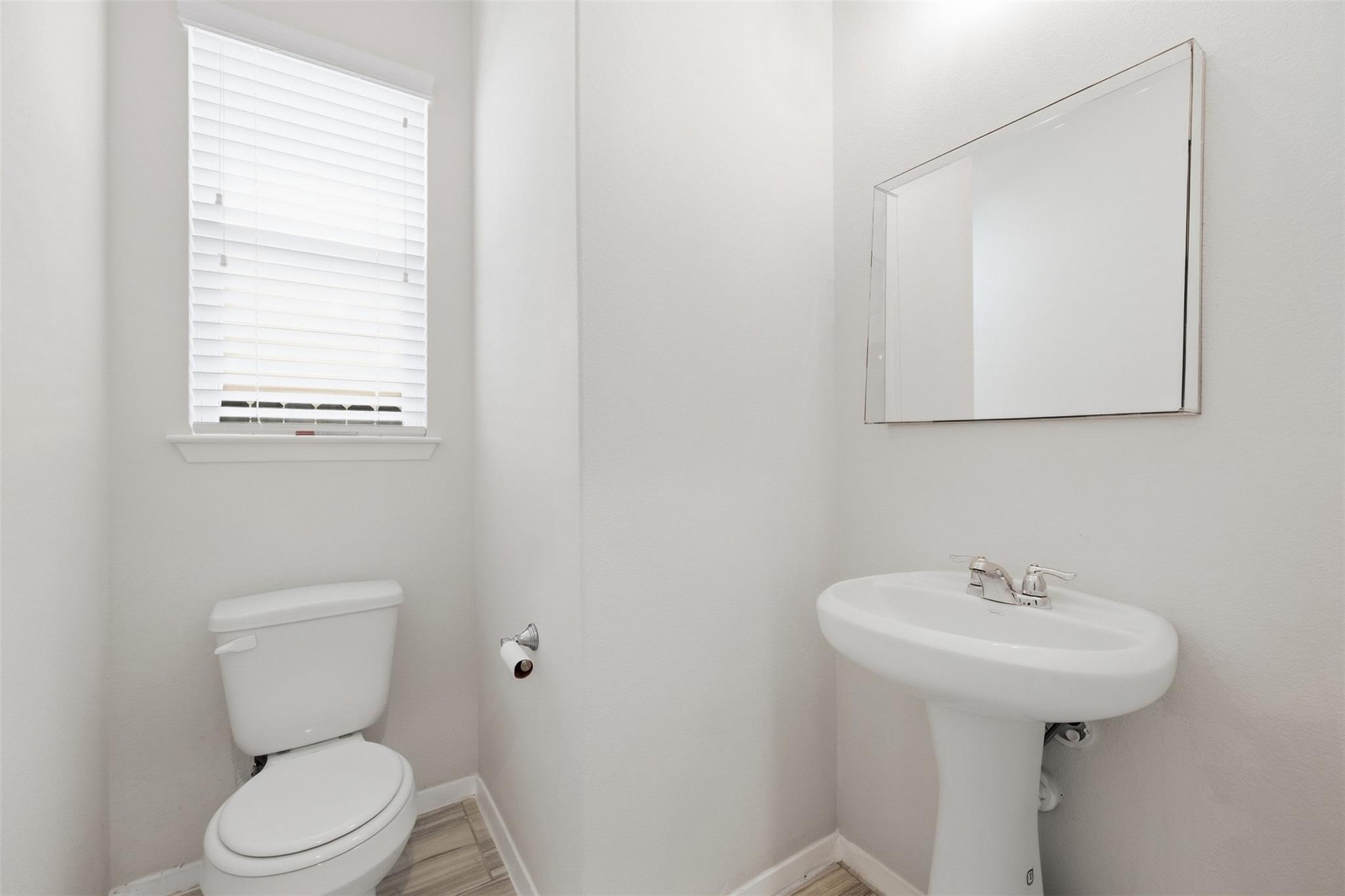 7924 Castelardo Pl Property Photo 15