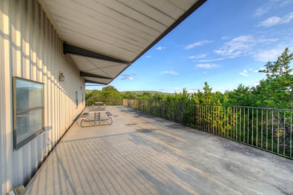 7100 Comanche Trl Property Photo 19
