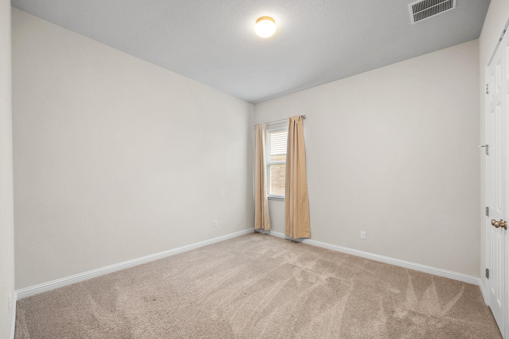 3821 Raven Caw Pass Property Photo 25