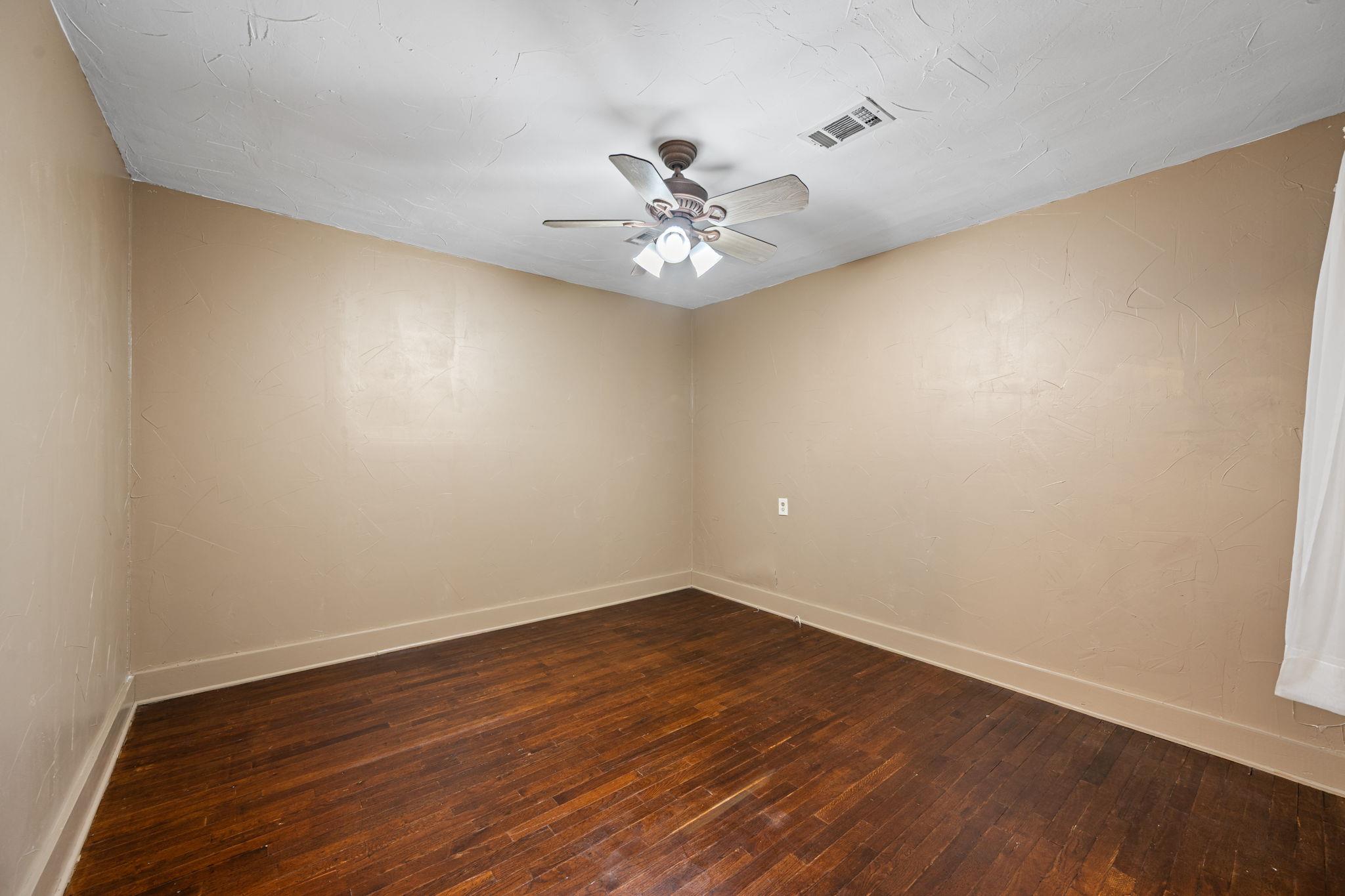 808 N Water St Property Photo 17
