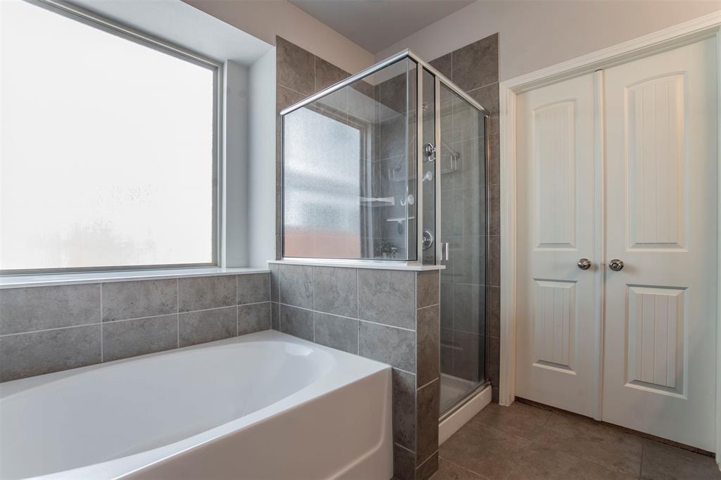 352 South Brook Dr Property Photo 11