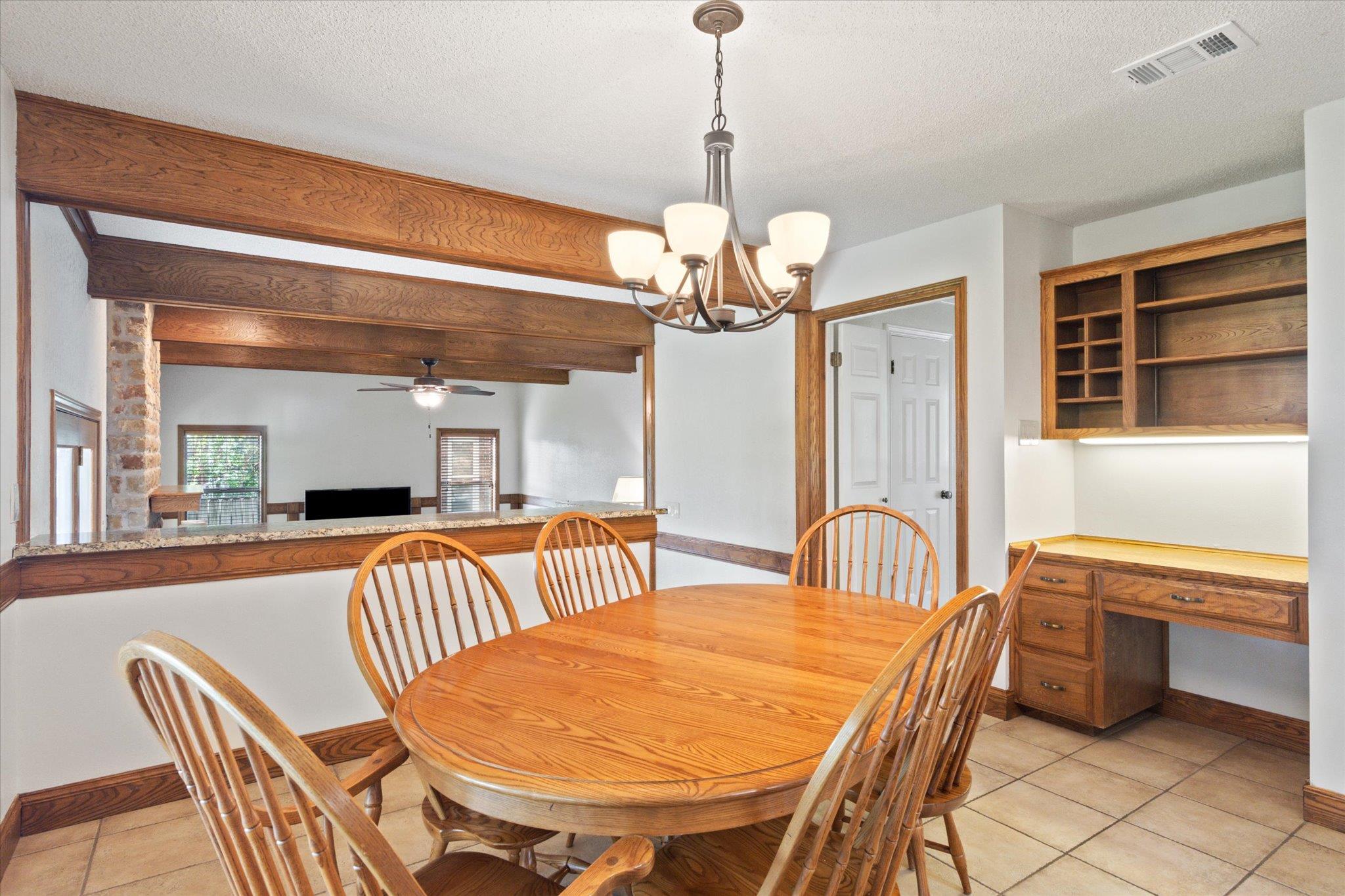 10806 Wintergreen Hl Property Photo 13