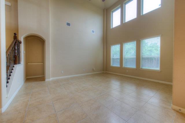 198 Stone View Trl Property Photo 6