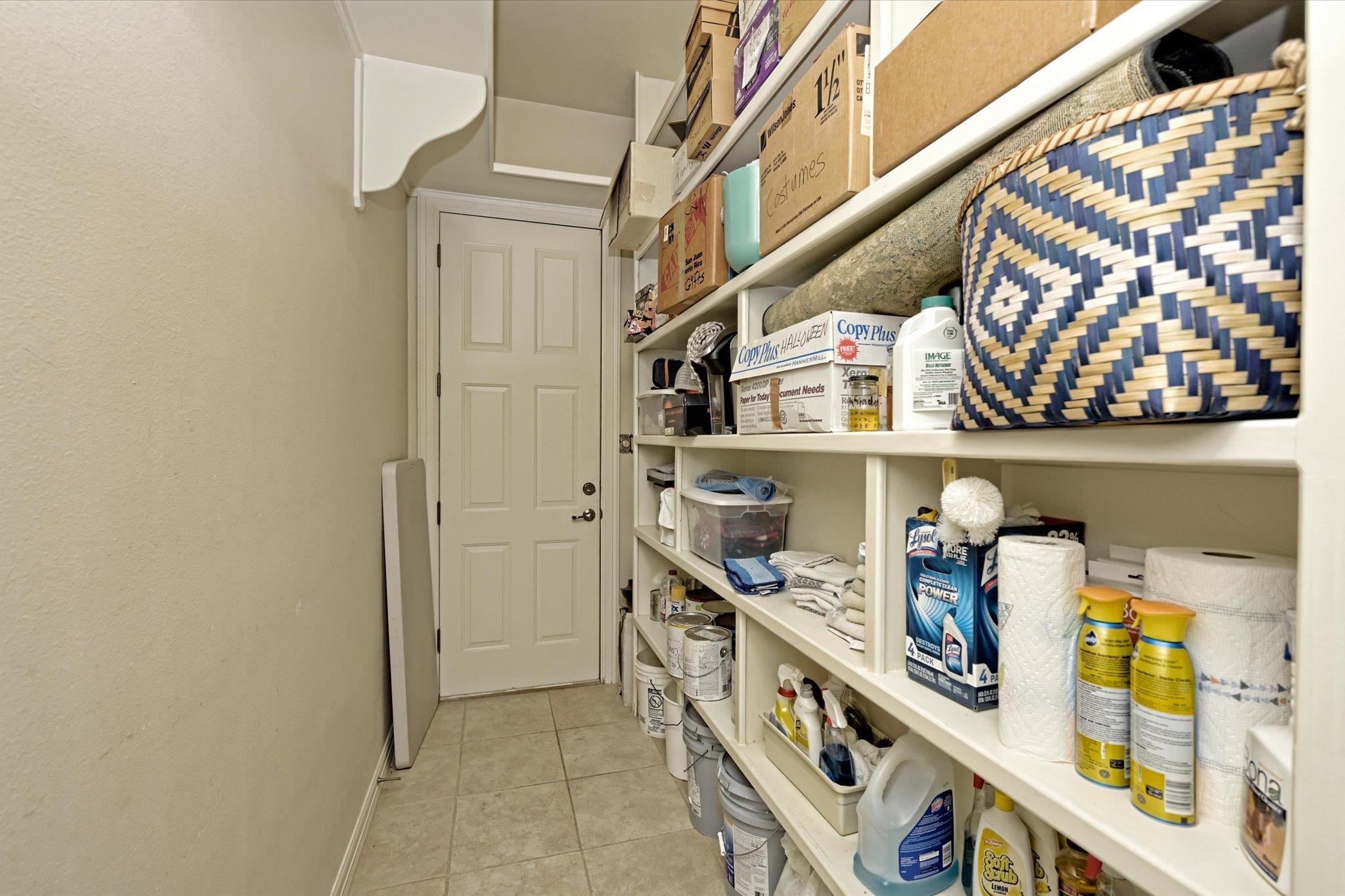 4912 Interlachen Ln Property Photo 12