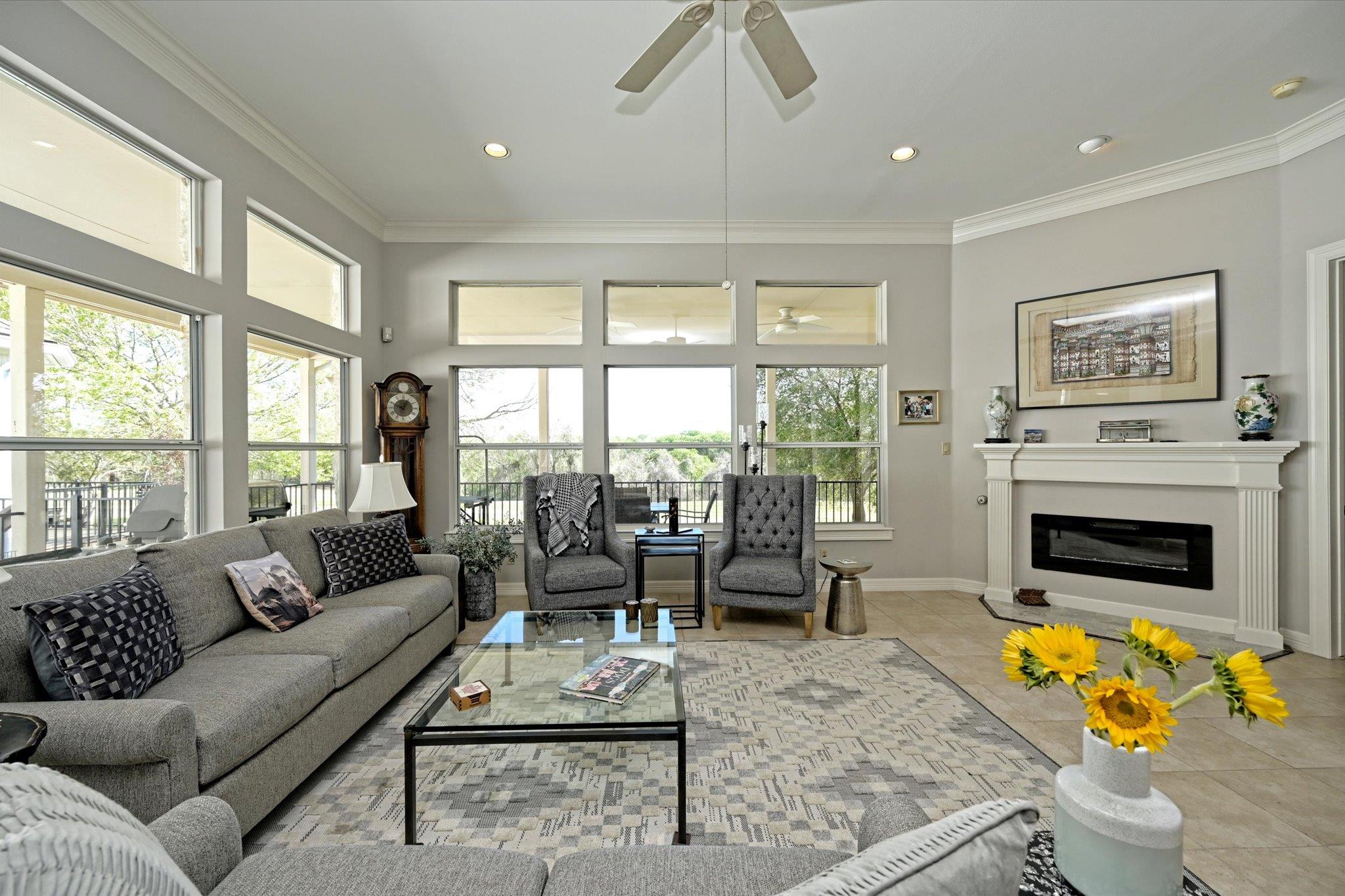 4912 Interlachen Ln Property Photo 16