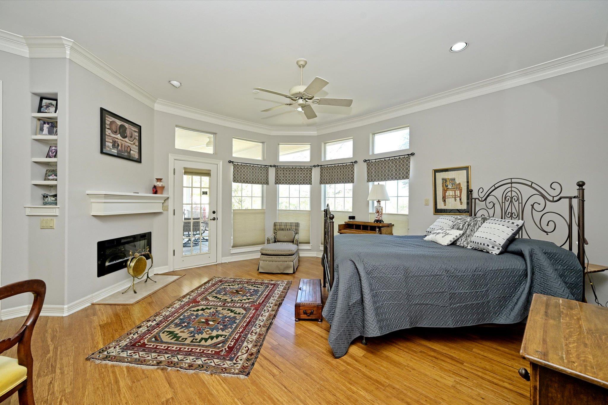 4912 Interlachen Ln Property Photo 17