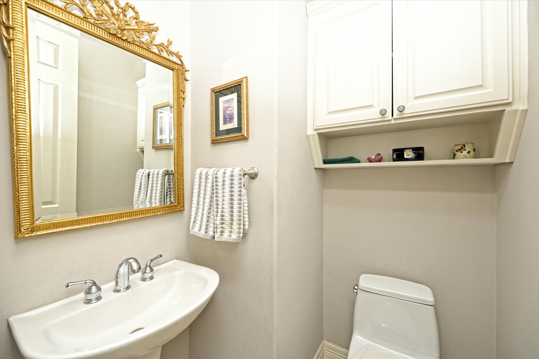 4912 Interlachen Ln Property Photo 24