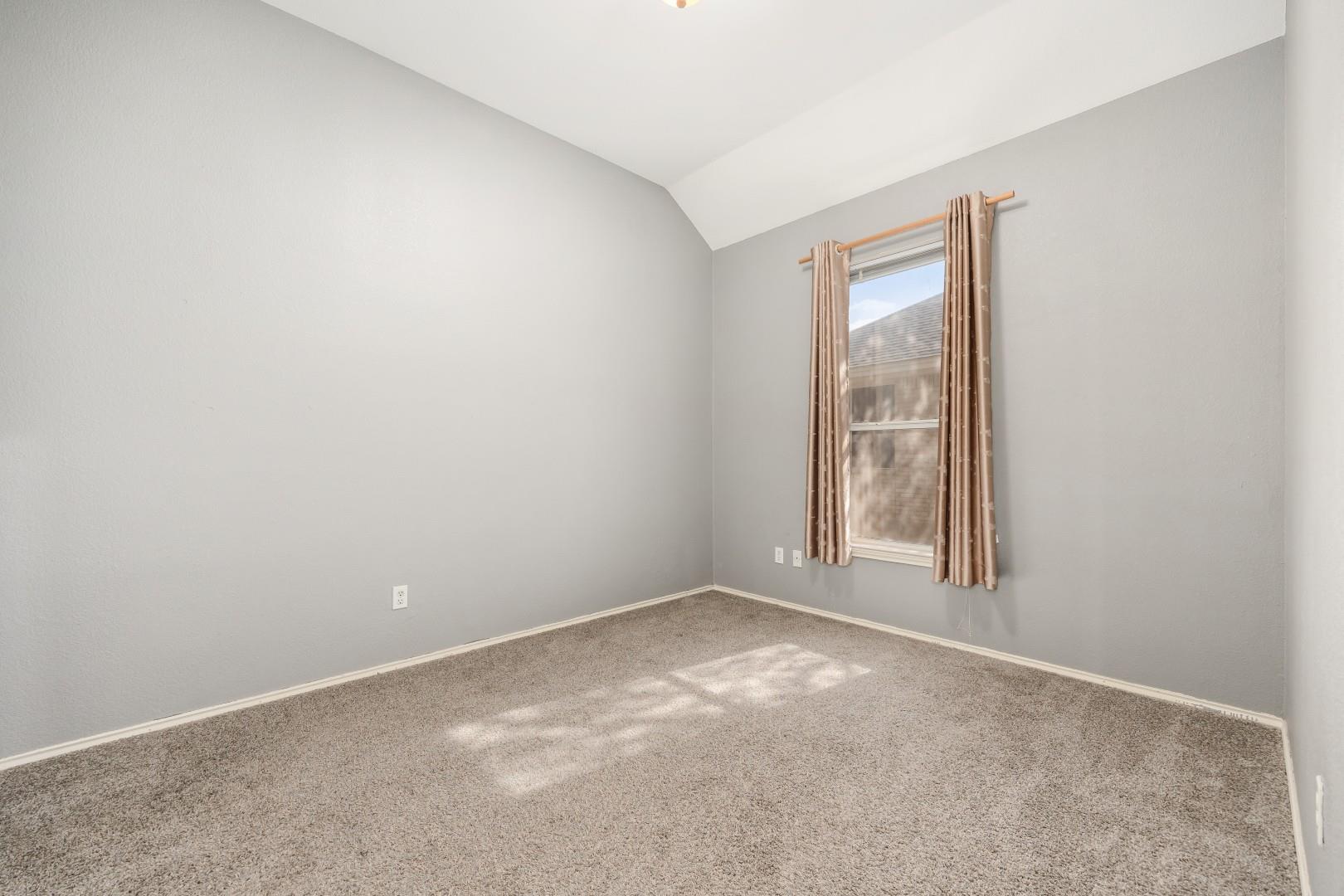 1108 Antelope Rdg Property Photo 3