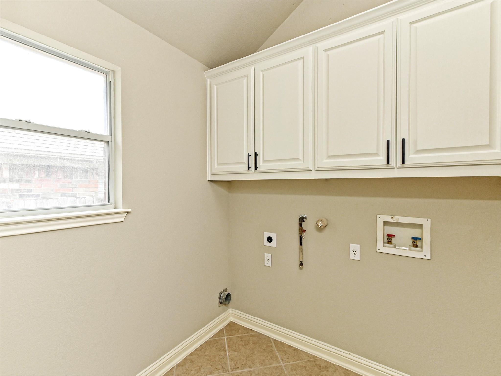 10009 Buffalo Lake Ln Property Photo 18
