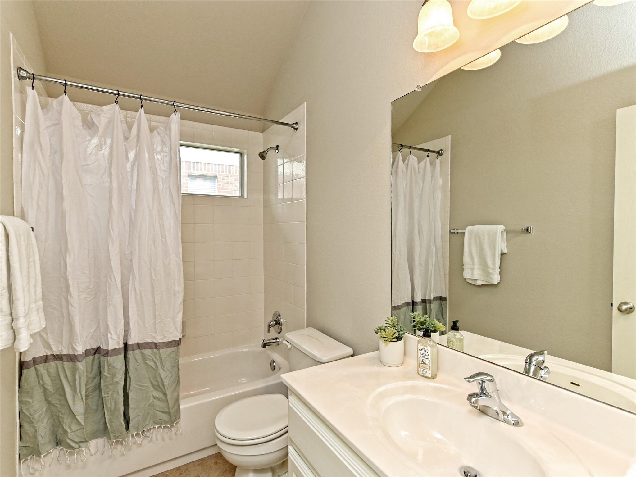 10009 Buffalo Lake Ln Property Photo 25