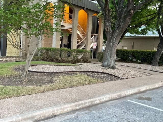 10816 Crown Colony Dr Property Photo 12