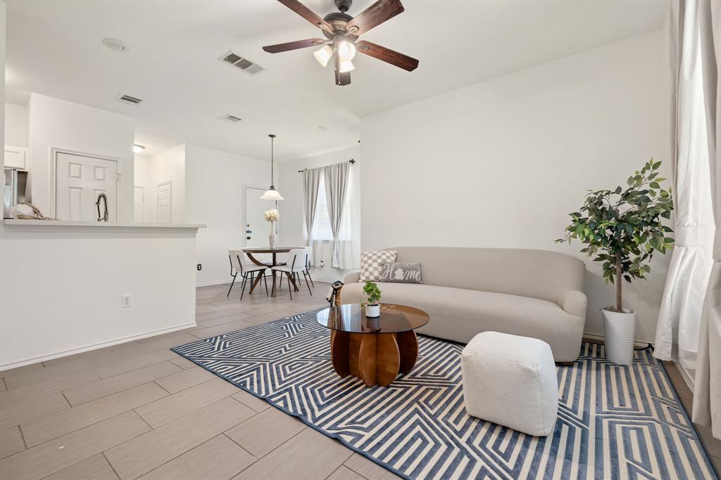 14525 Harris Ridge Blvd #b Property Photo 4