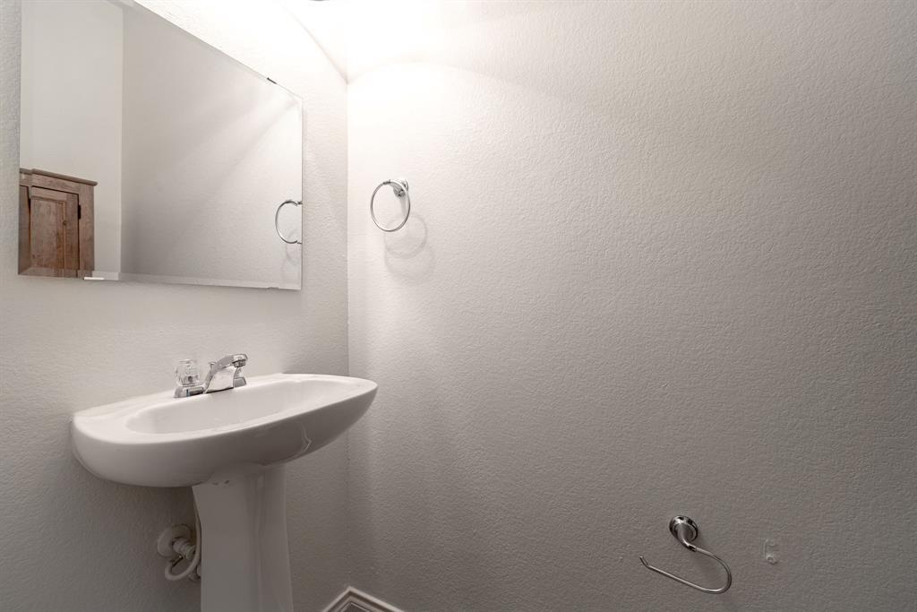 14525 Harris Ridge Blvd #b Property Photo 17