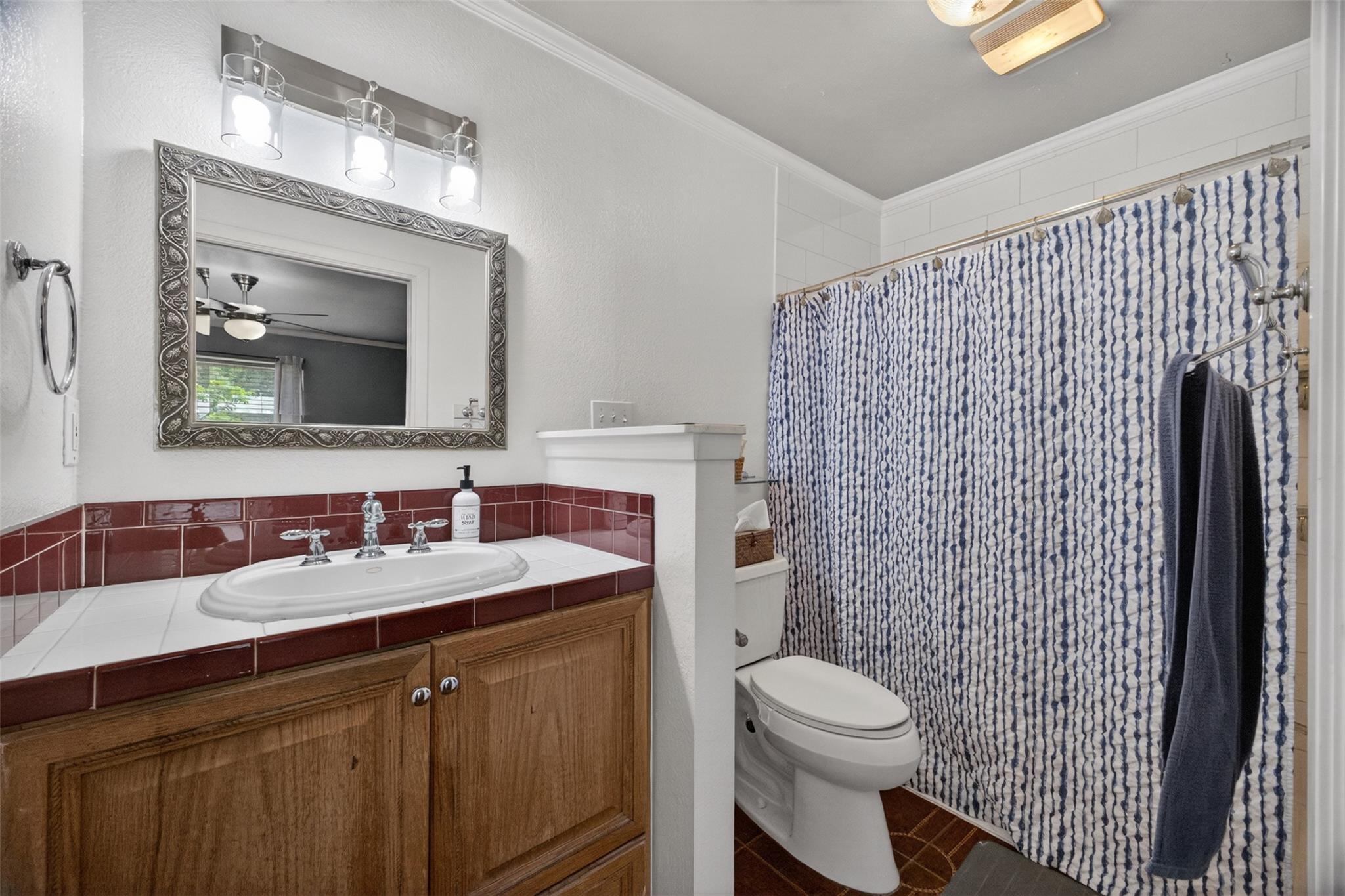 2500 Cockburn Dr Property Photo 6