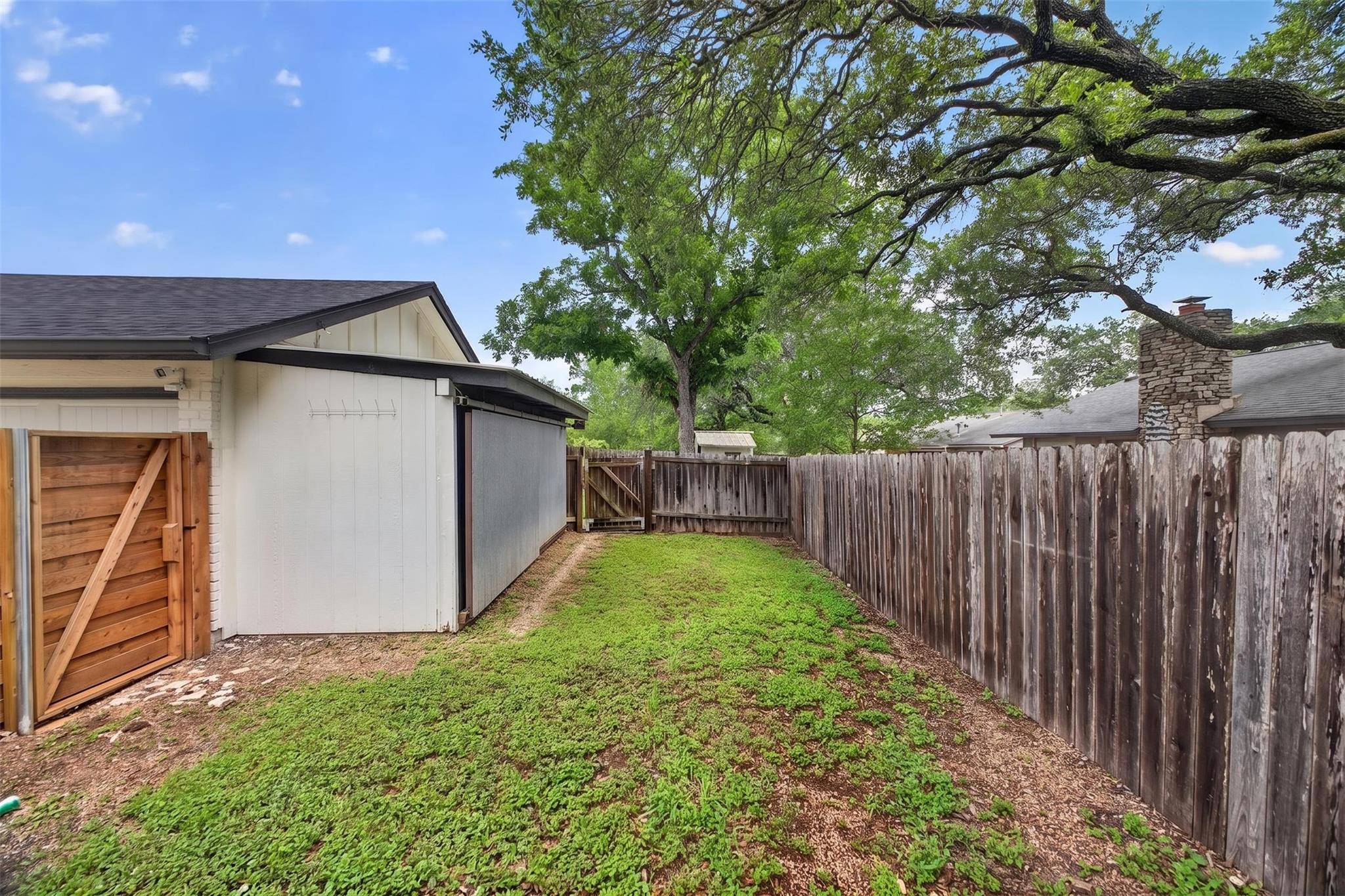 2500 Cockburn Dr Property Photo 35