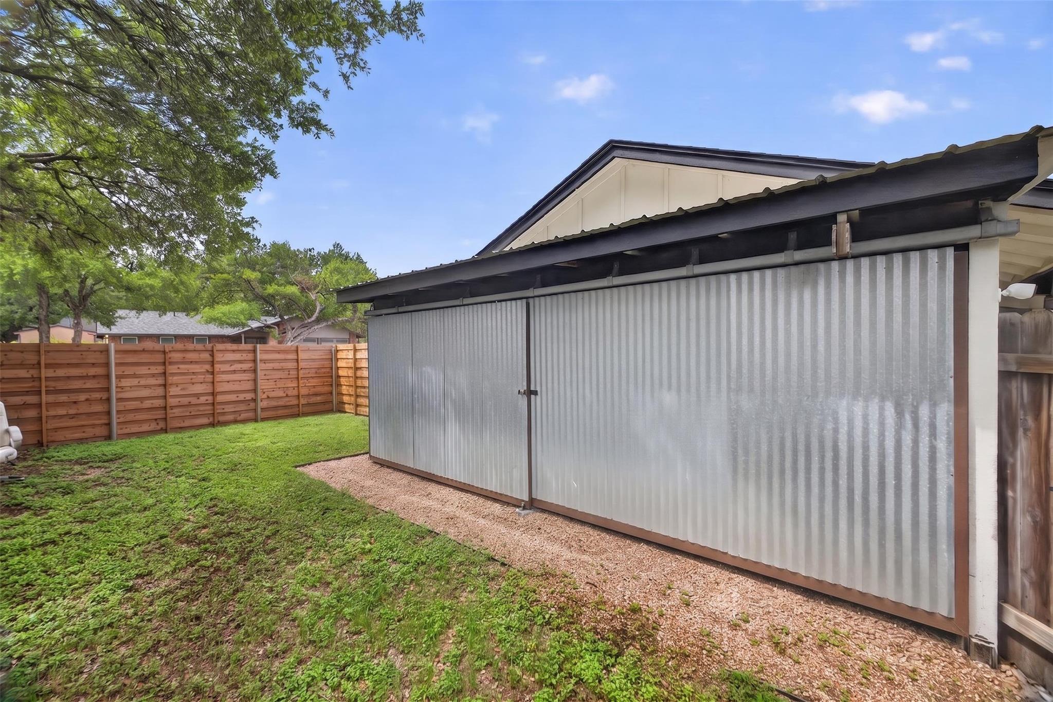 2500 Cockburn Dr Property Photo 36