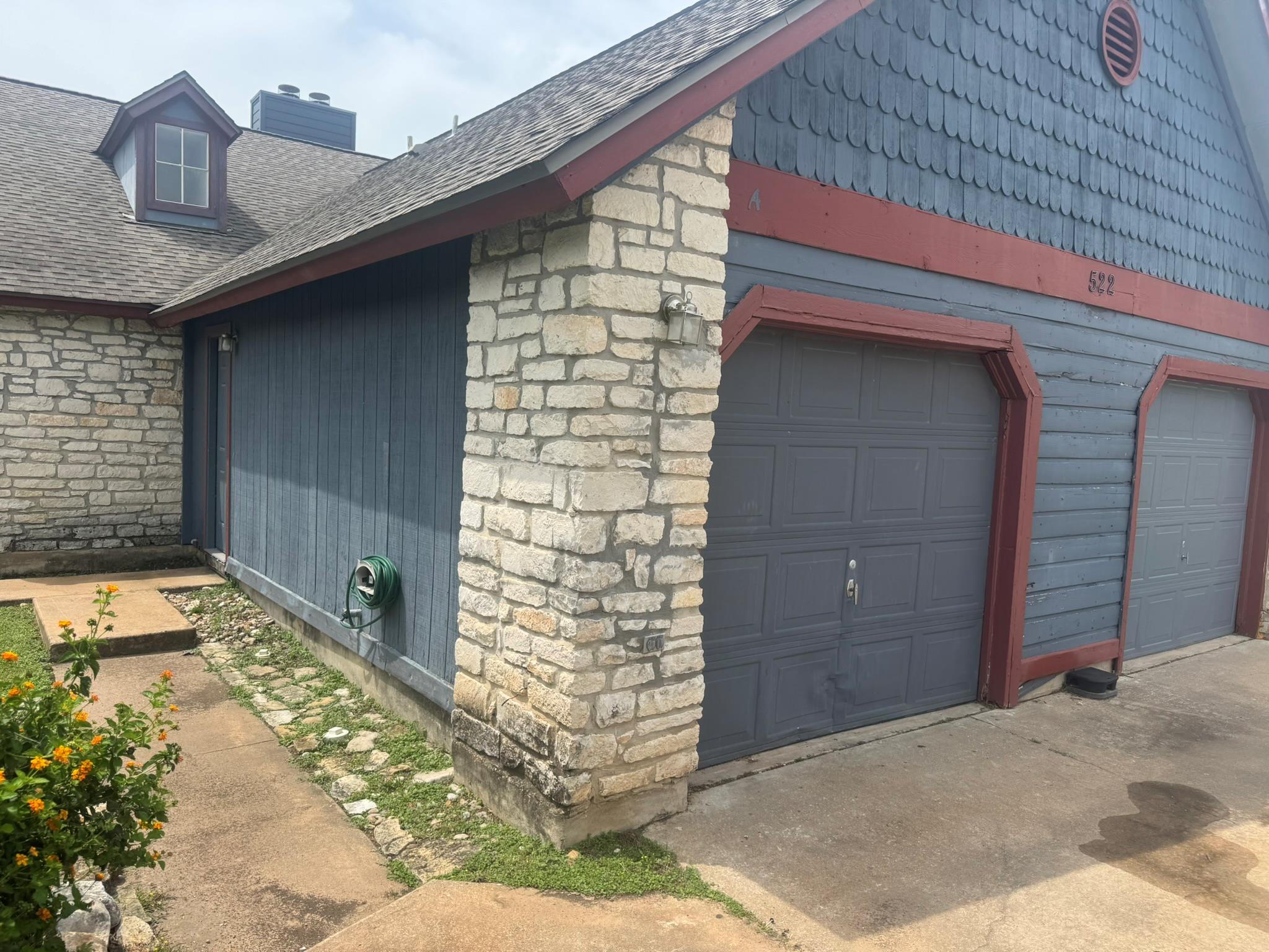 522 Cutty Trl #a Property Photo 2